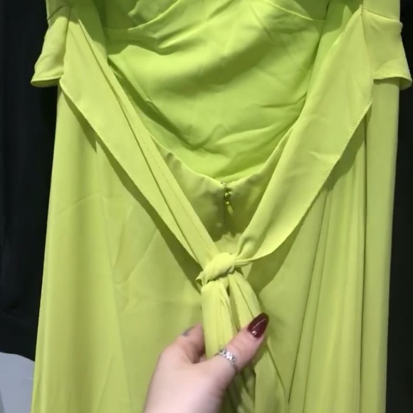 BCBG MaxAzria Gown - Picture 8 of 8